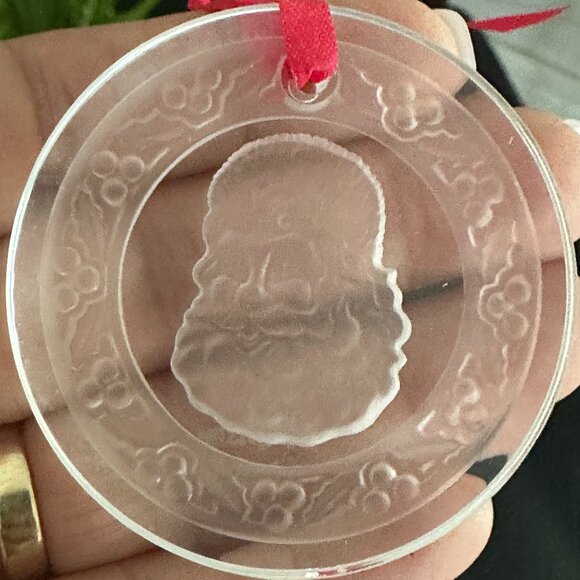 Marquis by Waterford Crystal Etched Santa Wreath Ornament made in Germany - Picture 3 of 4